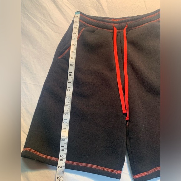 💛 Deadpool Mad Engine Men’s Black & Red Fleece Shorts Size S - Picture 7 of 9